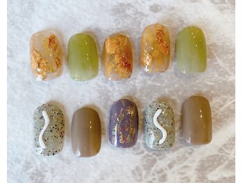 ネイルサロン ティフィン(tiffin)/~10月monthly design~