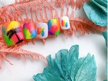 ネイルサロン&スクール ジーナ(GINA)/カラフルヤシの木ネイル