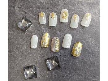 アンドナイン(&9)/ホワイト