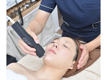 キキ(kiki)/毛穴引き締めプラズマニードル