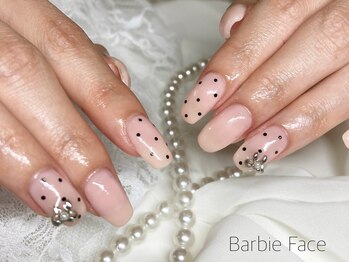 バービーフェイス 恵比寿(Barbie Face)/ドットネイル