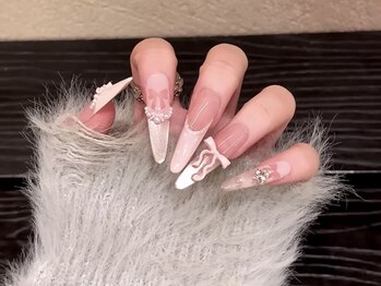 ミュウミュウ(miumiu)/春ネイル