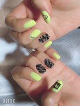 Rネイルスタジオ/ジェル:ゼブラ