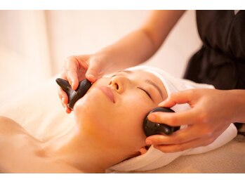 ミルフルール/小顔・リフトアップフェイシャル