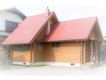 自然派カイロ整体院/★手作りログハウス★ 外観