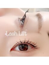 ピーコック(peacock)/まつ毛パーマ/束感まつげ