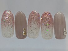 ナナズネイル(nana's nail)/トレンド定額コース￥7800