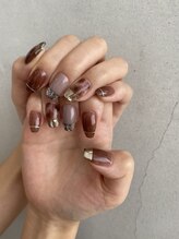 アンバー(Amber)/奥行きブラウンで秋ネイル☆