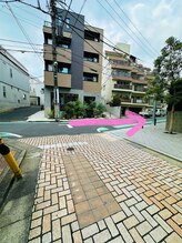 マーチ(March)/【道案内】