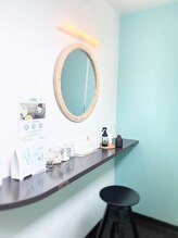 【女性に嬉しい空間作り/パウダールーム】施術後のメイク直しもゆっくり＊お出かけ前にもピッタリ！