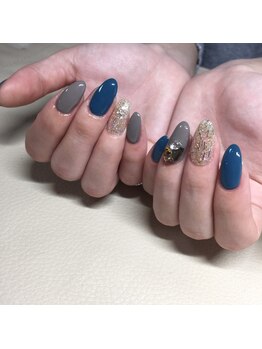 オコネイル ネイルサロンアンドスクール(OCO nail)/