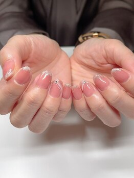 ウィズ ユー(with U produce by Megumi Ohara)/ワンポイントラメグラネイル