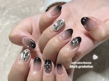 エイトムーン(8moon)/黒グラデ