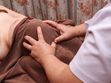 しっかりツボを狙ってもみほぐし