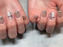 ネイルアンドアイラッシュスタジオ シュシュ(chouchou)/チェックネイル