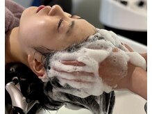 シャウルデッサン(CHARLESDESSIN)の雰囲気（普通のヘッドスパじゃない。骨格補正スパで『ととのう体験』）