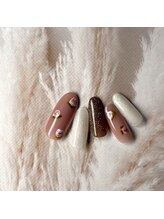 セプトネイル SEPT NAIL 草津店/4月選べるサンプル6050円