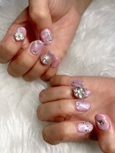 ラヴィリエ(Raviller)/【マグネットネイル】持ち込み