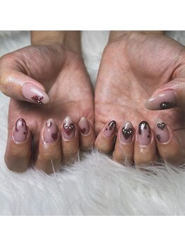 ギャルソンネイル¥７５００