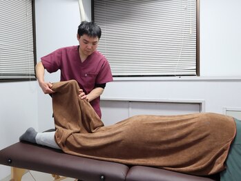 マルスの写真/【熊谷駅徒歩5分】近隣駐車場多数◎アクセス便利な整体サロン。火金日21時まで営業で仕事帰りにも通える♪