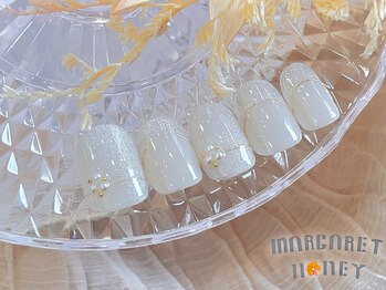 マーガレットハニー 本八幡/マグネットフレンチネイル