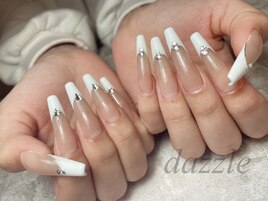 ロングスカ王道フレンチネイル