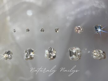 ナチュラリー ネイリーズ(Naturaly Nailys)/ビジューネイル