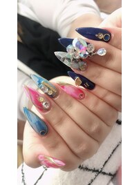 キラキラパーツネイル