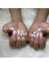 ルリ(RURI)/ブランドネイル¥８５００