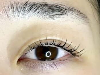 リエルエラン(Reelle Elan)/【ぱっちりまつ毛】