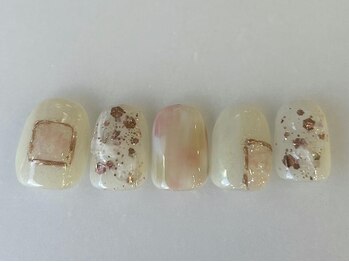 アイネイルズ 池袋店(I-nails)/アイボリーラメ