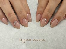 ダイナ ムーン(Dyna moon.)/シンプルネイル