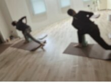 南林間駅前スタジオ メローヨガ(Mellow-Yoga)/性別問わず。レッスン参加可能