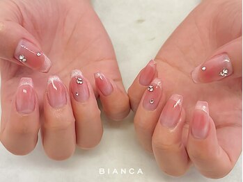 ビアンカ 浦和店(Bianca)の写真/初夏の季節も気分華やかに♪韓国デザインも◎パラジェル登録店で自爪に優しく長持ち♪（日祝は20時迄営業）