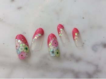 ステラ(Stella)/お花ネイル