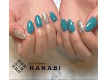 ネイルルーム ハナビ(NailRoomHANABI)/エメラルドグリーン×ラメ