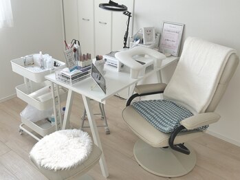 クロレネイルズ(colorer nails)の写真/お子様連れの方大歓迎☆完全予約制のプライベートサロンだから周りを気にせず施術が受けられるのが嬉しい♪