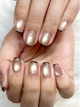 マイオティック ネイル(miotic nail)の写真/≪池袋駅/完全個室≫オフィス向けカジュアルマグネットネイル5000円～☆肌馴染み抜群カラーで上品な指先◎
