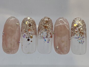 ナナズネイル(nana's nail)/トレンド定額コース￥7800