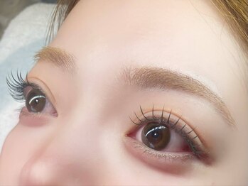 アンネ 伊丹店(ANNE)の写真/【LEDマツエク導入店】汗や油分にも強く持続力が格段にUPする、話題のLEDマツエクで美しい目元が長く続く♪