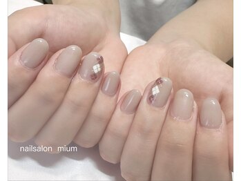 ミアム(mium)/アーガイル柄ネイル