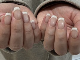 フレンチネイル　新宿