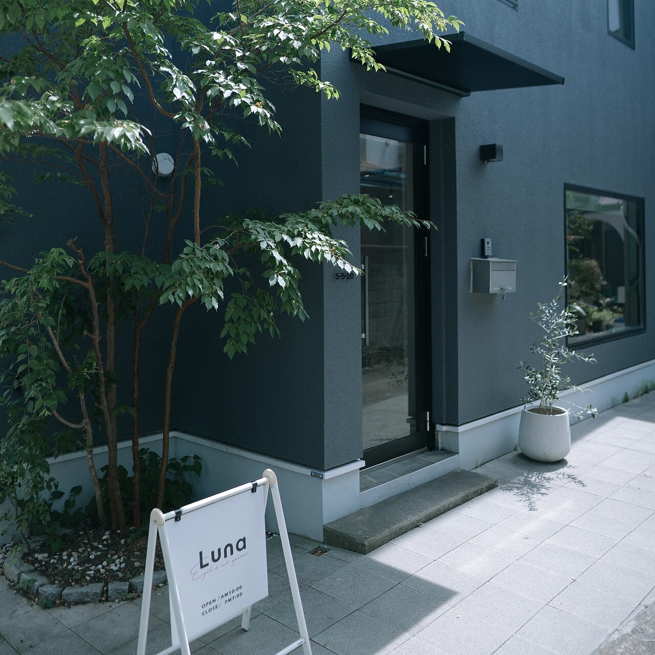 ルナ(Luna)｜ホットペッパービューティー