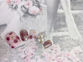 トレンドさくらんぼネイル