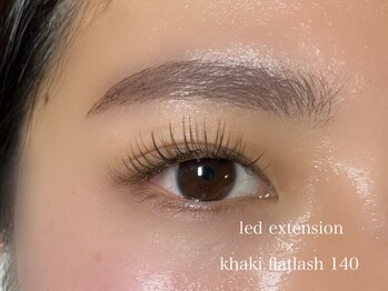 サロン ド エクラ(salon de eclat)/カーキ　フラットラッシュ140本