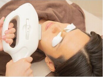 ディアーナ(Diana)の写真/【25時まで営業◎】脱毛デビューの方にもオススメ！自信のある理想のツルツルお肌に導きます＊