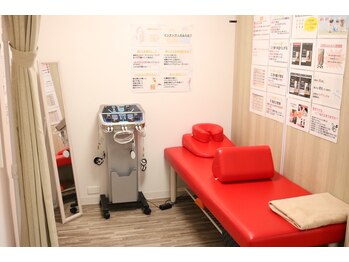 ナオル整体 浦添院(NAORU整体)/沖縄県/浦添/肩こり/整体/腰痛