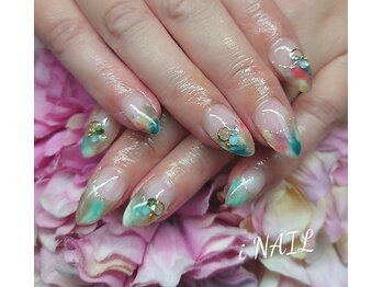 アイネイル(iNAIL)/