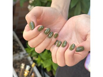 ネイルズ イロハ 新大久保店(NAILS 168)/季節ワンカラー