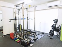 パーソナルジム ファクター 新宿(FACTOR)/パーソナルトレーニングFACTOR